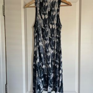 Windsor flowy white and blue dress.